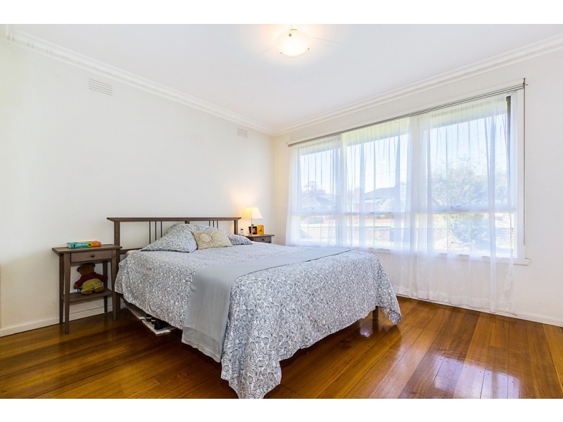 74 Orchard Grove, Blackburn South VIC 3130