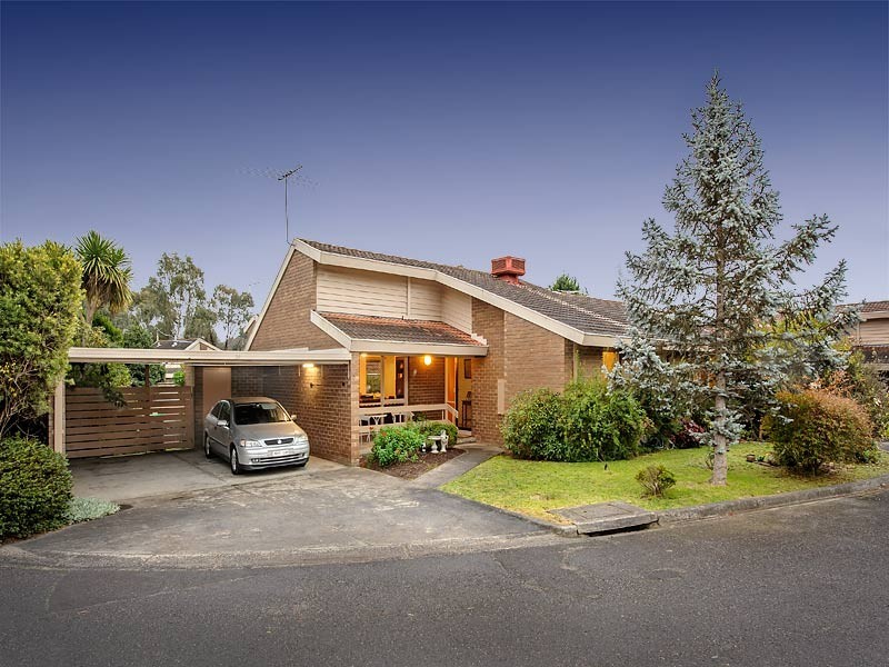 29 Boardman Close, Box Hill South VIC 3128