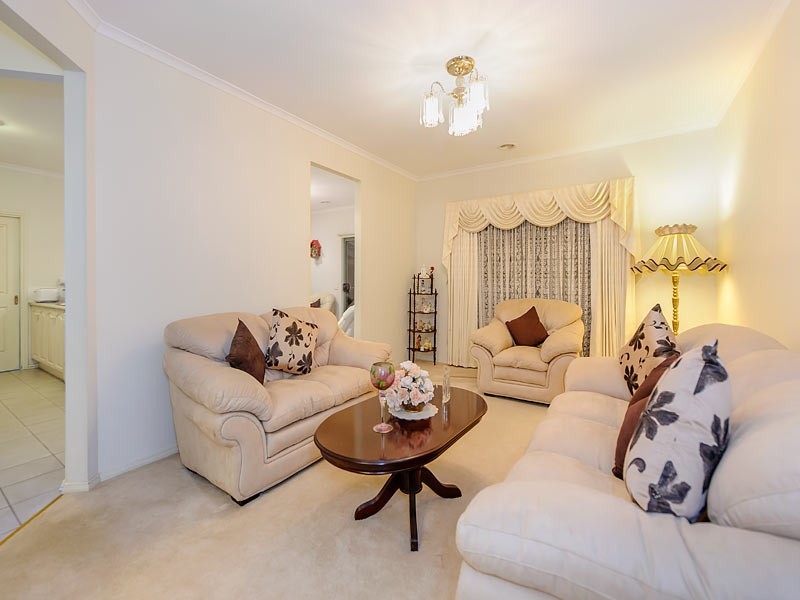 5 Shetland Close, Vermont South VIC 3133