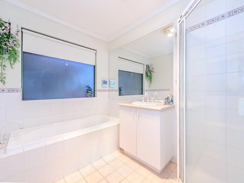 5 Shetland Close, Vermont South VIC 3133