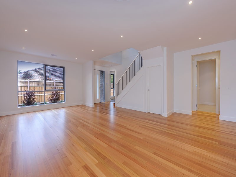 2/42 Birdwood Street, Box Hill South VIC 3128