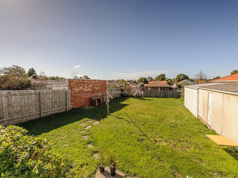 32 Clota Avenue, Box Hill VIC 3128