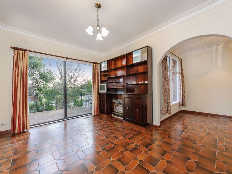 13 Spence st, Burwood VIC 3125