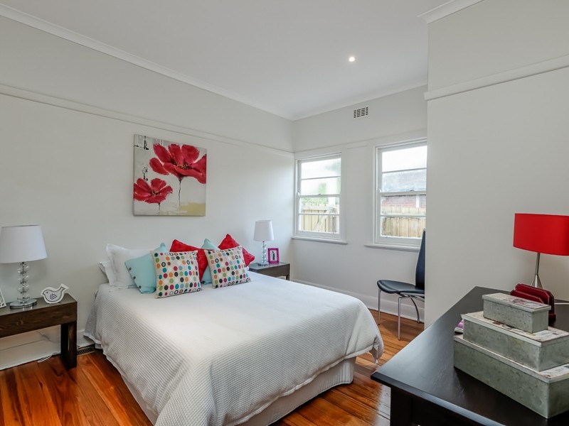 17 Birdwood Street, Box Hill South VIC 3128