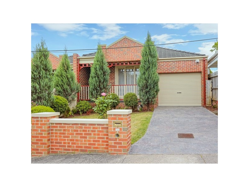 2 Inglis Street, Box Hill North VIC 3129