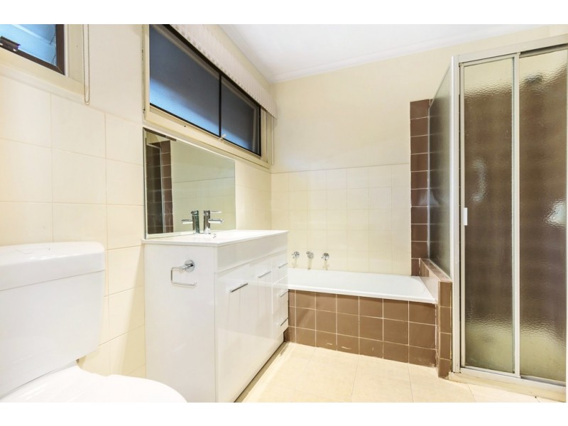 4/11 John Street, Blackburn VIC 3130