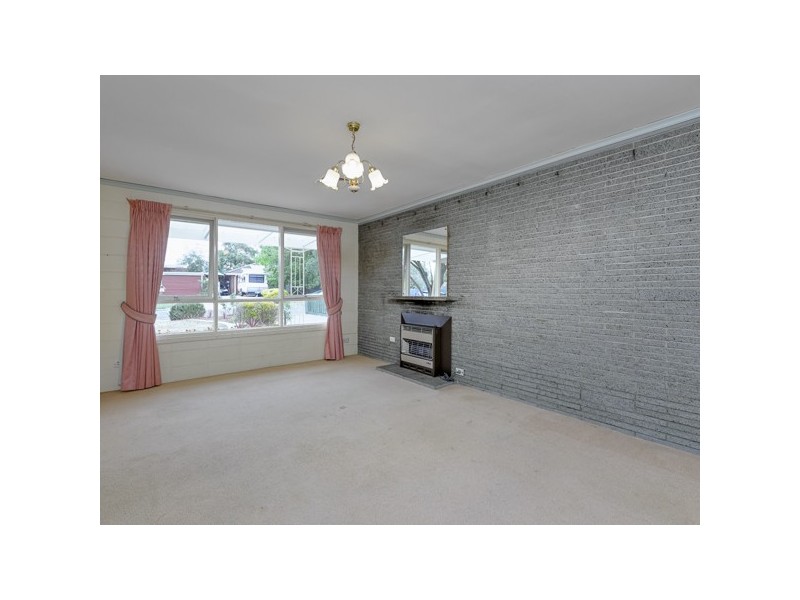 5 Windsor Street, Burwood East VIC 3151