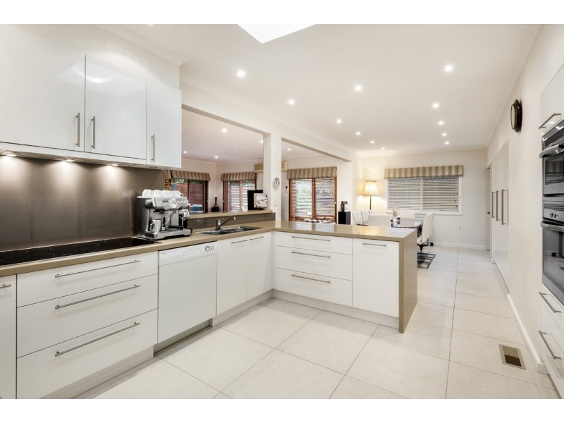 46 Slater Avenue, Blackburn North VIC 3130