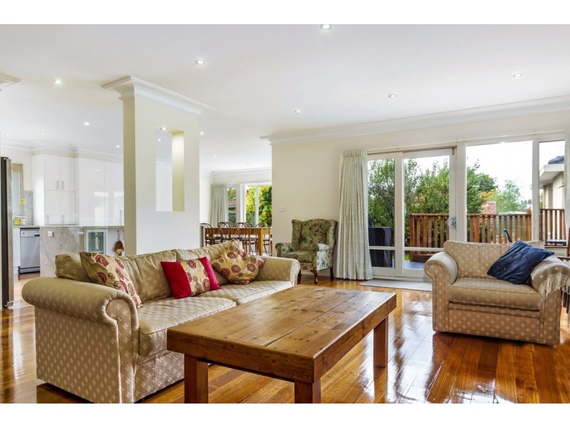 24 View Street, Mont Albert VIC 3127