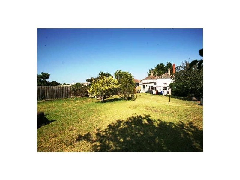 22 Kangerong Rd, Box Hill VIC 3128