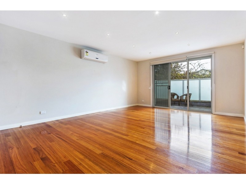 206/662 Whitehorse Road, Mont Albert VIC 3127