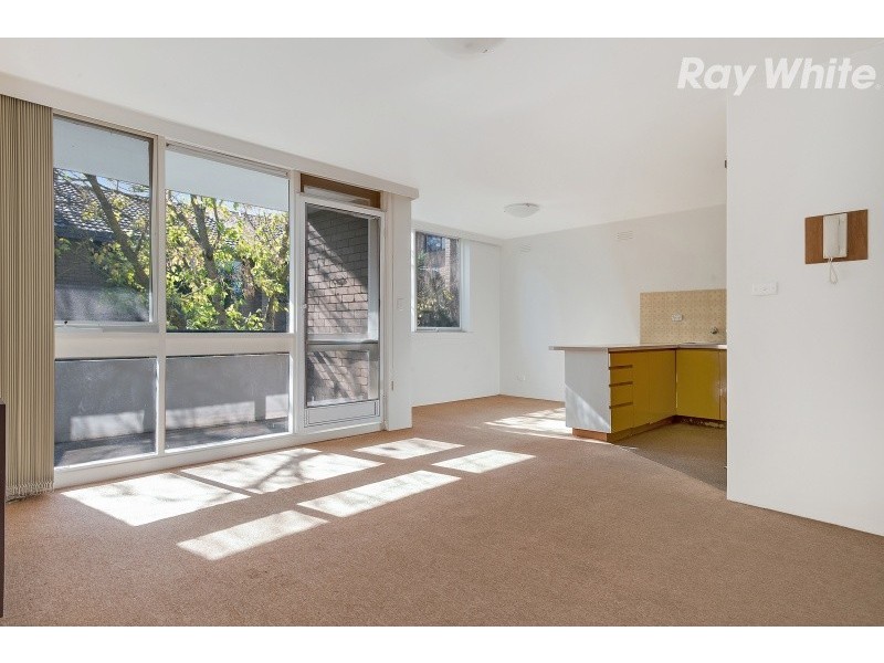 14/1072 Whitehorse Rd, Box Hill VIC 3128
