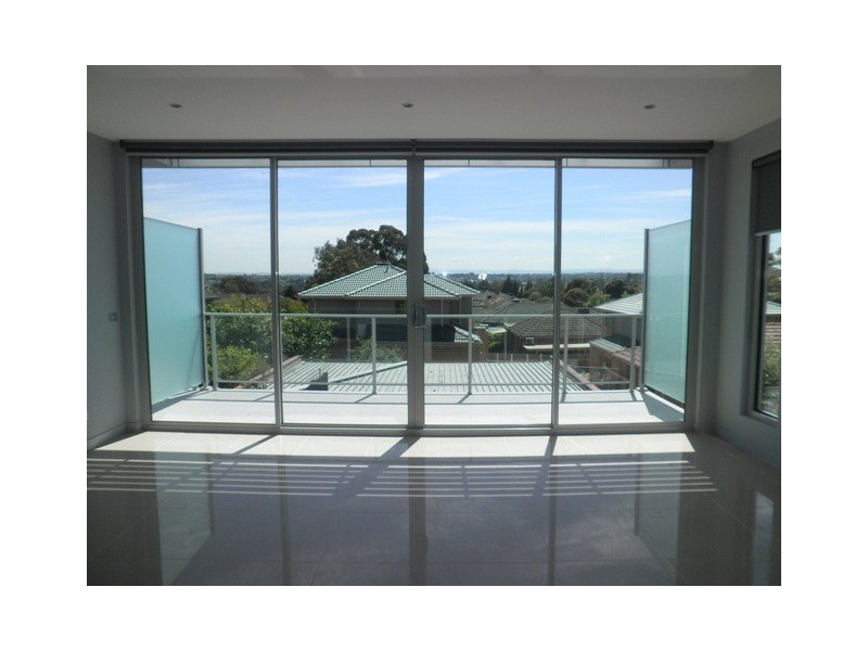 7/355 Burwood Highway, Burwood VIC 3125