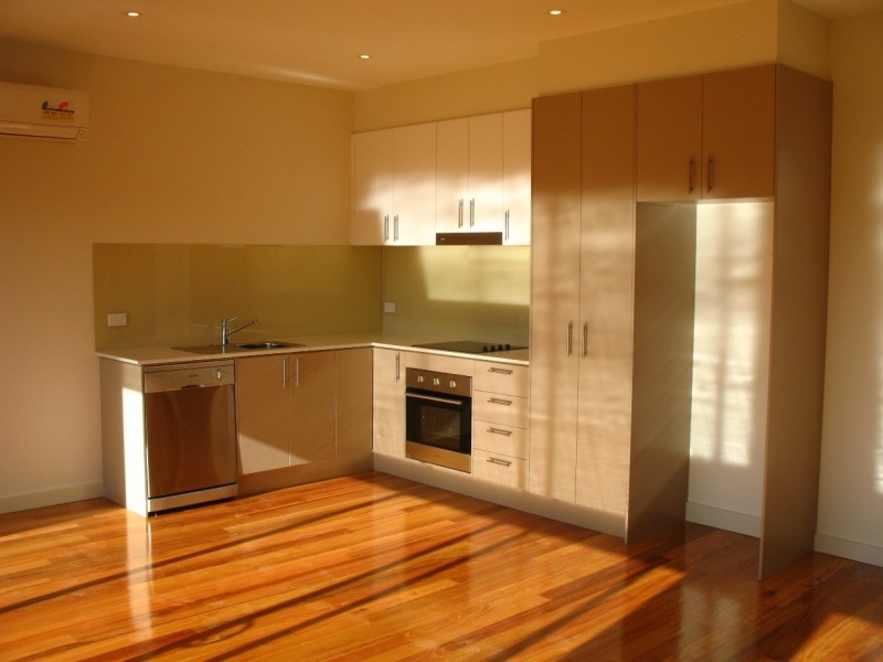 6/2 Minna Street, Blackburn VIC 3130