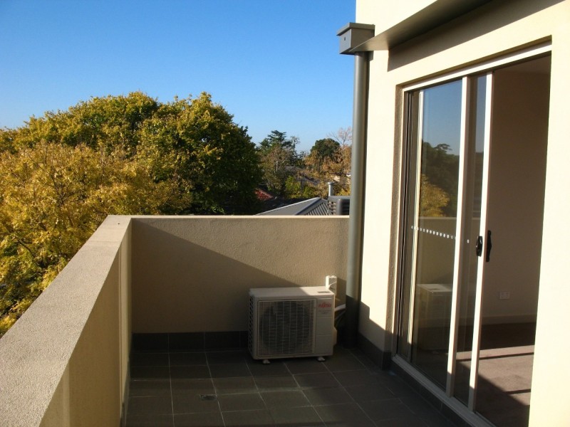 6/2 Minna Street, Blackburn VIC 3130