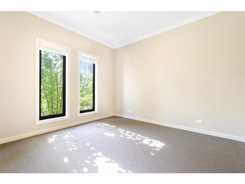 94 Harrison Street, Box Hill North VIC 3129