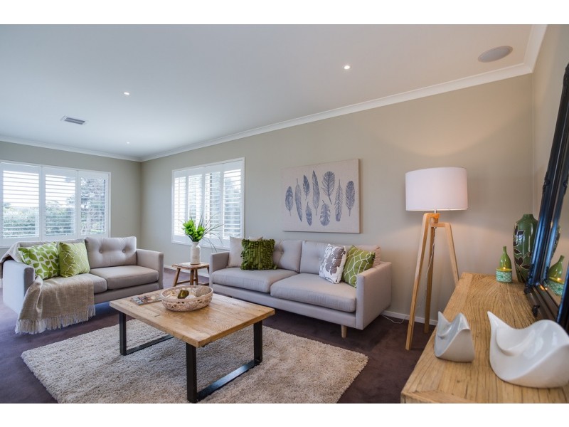 52 Wattle Grove, Portsea VIC 3944