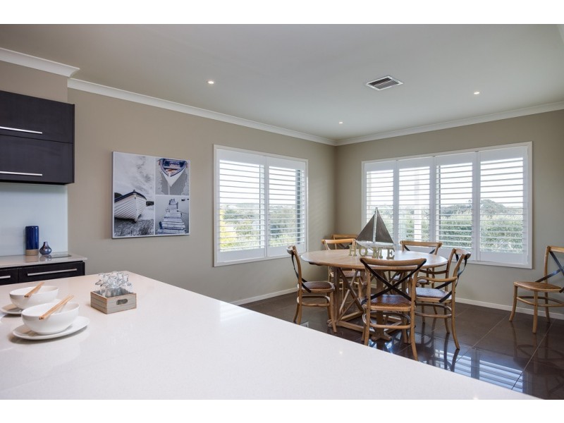 52 Wattle Grove, Portsea VIC 3944