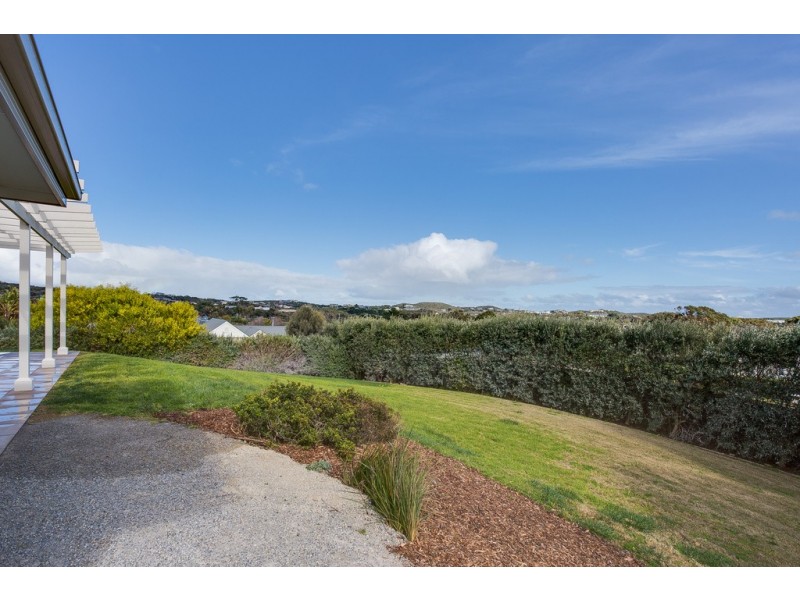 52 Wattle Grove, Portsea VIC 3944