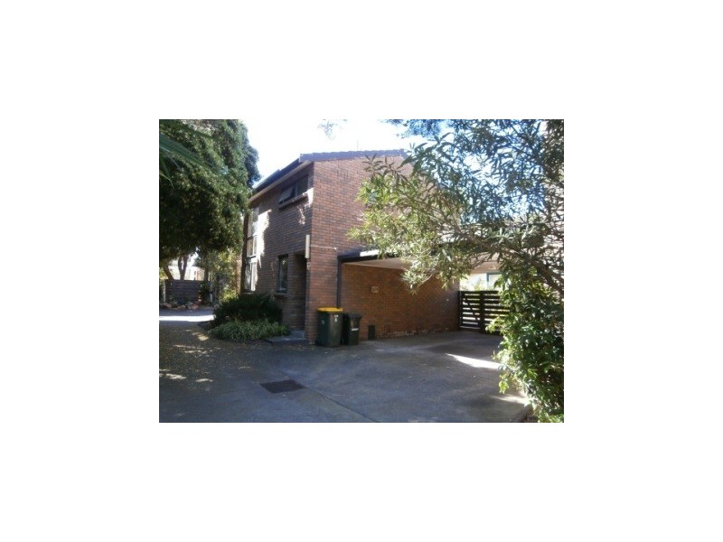 2/69 Albion Road, Box Hill VIC 3128