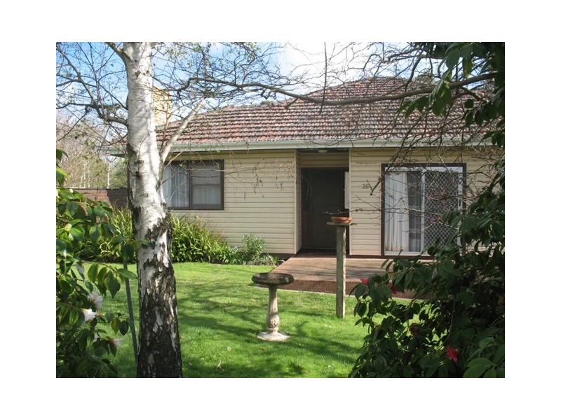 25 Nash Road, Box Hill South VIC 3128