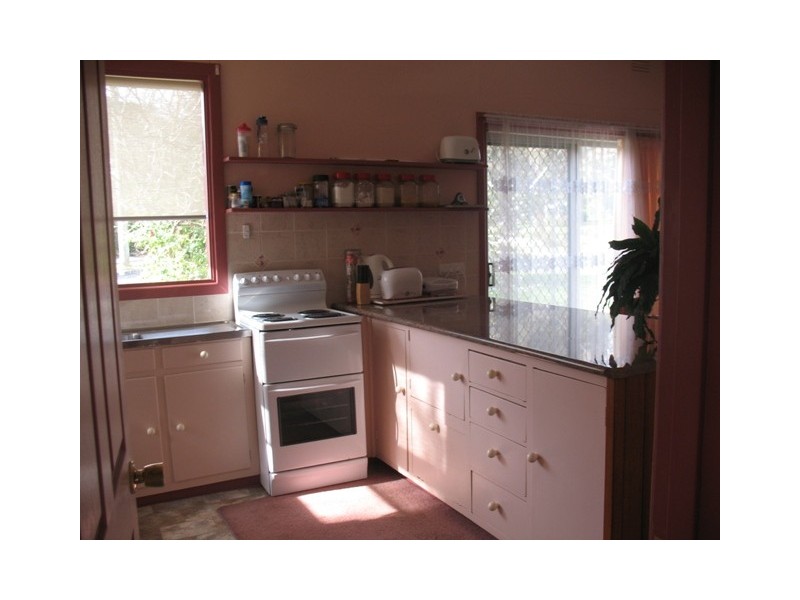 25 Nash Road, Box Hill South VIC 3128