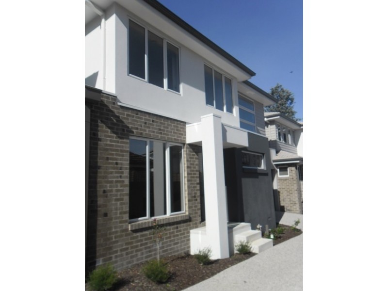 2/4 West Street, Nunawading VIC 3131