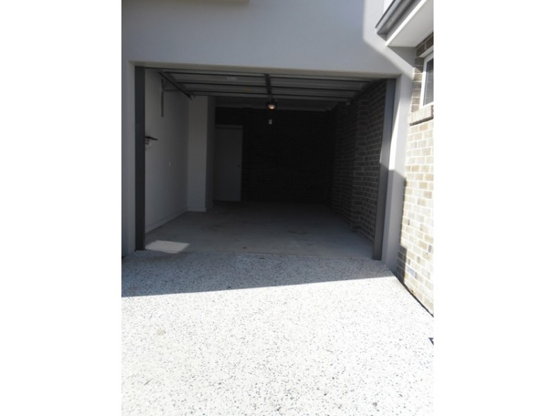 2/4 West Street, Nunawading VIC 3131