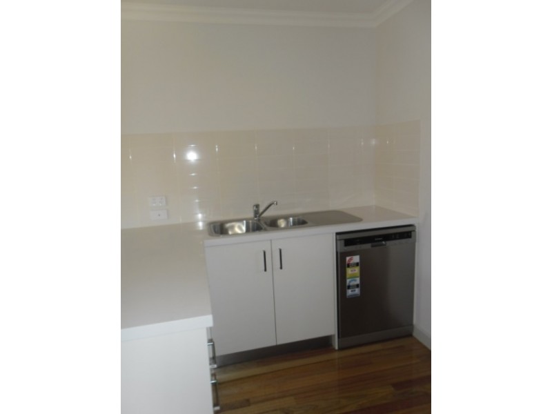 2/4 West Street, Nunawading VIC 3131