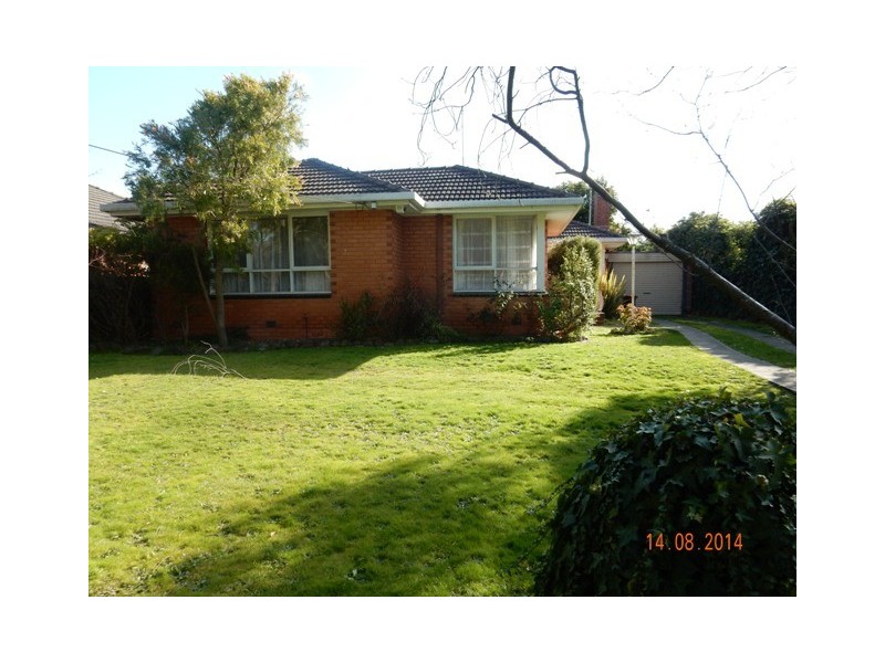 14 Gareth Drive, Burwood East VIC 3151