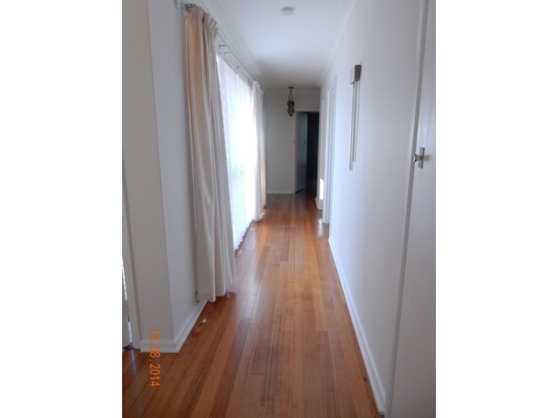 14 Gareth Drive, Burwood East VIC 3151