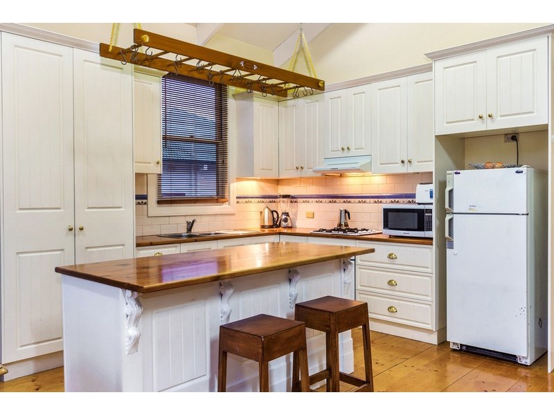 14 Bishop Street, Box Hill VIC 3128