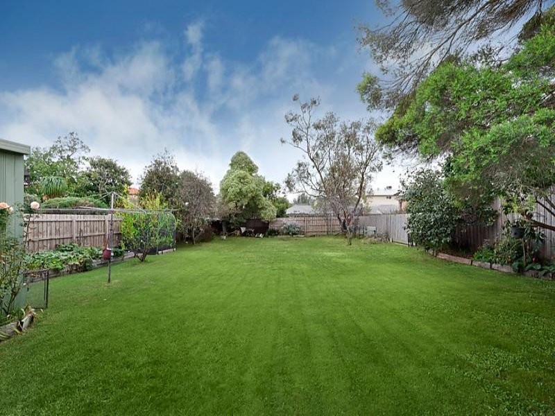 2 Fortune St, Box Hill North VIC 3129