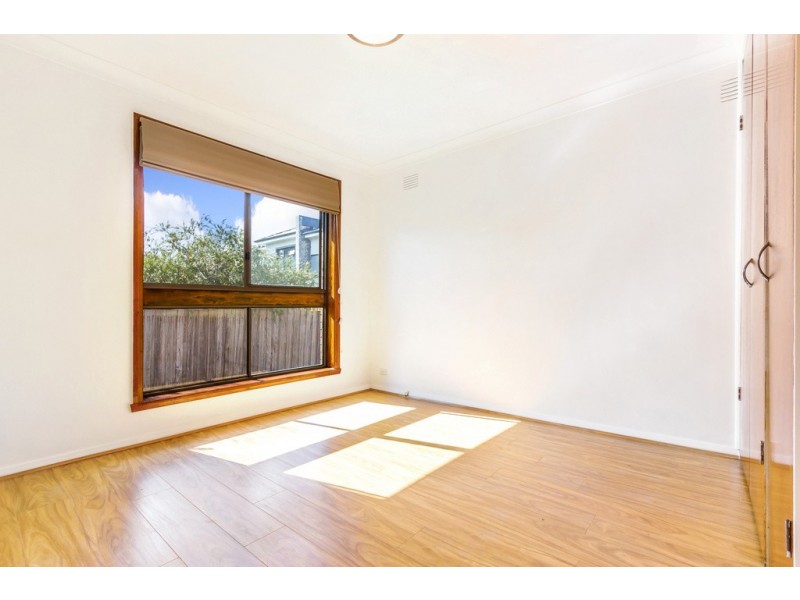 2/23 Home Street, Reservoir VIC 3073