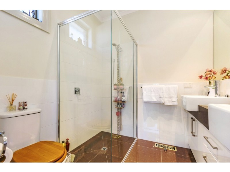 16 Halsey Street, Box Hill South VIC 3128