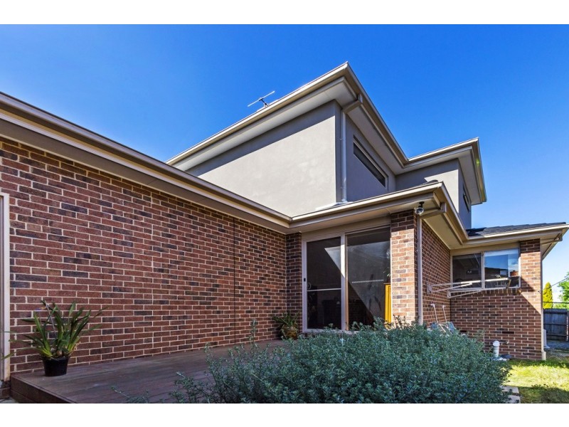 16 Halsey Street, Box Hill South VIC 3128