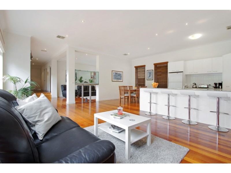 33 Mitta Street, Box Hill North VIC 3129