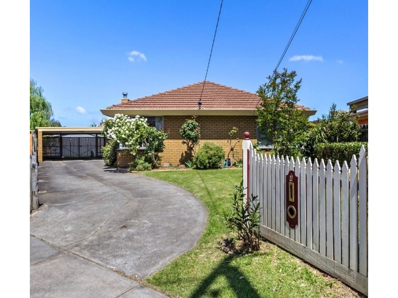 4 Aston Court, Burwood East VIC 3151