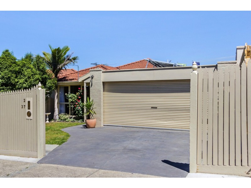 37 Frederick Street, Doncaster VIC 3108