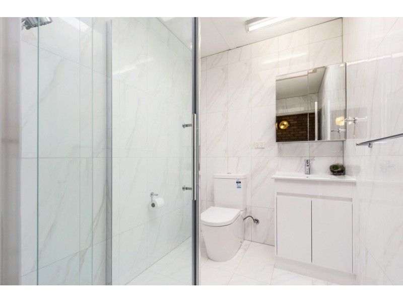 2/12 Oxford Street, Box Hill VIC 3128