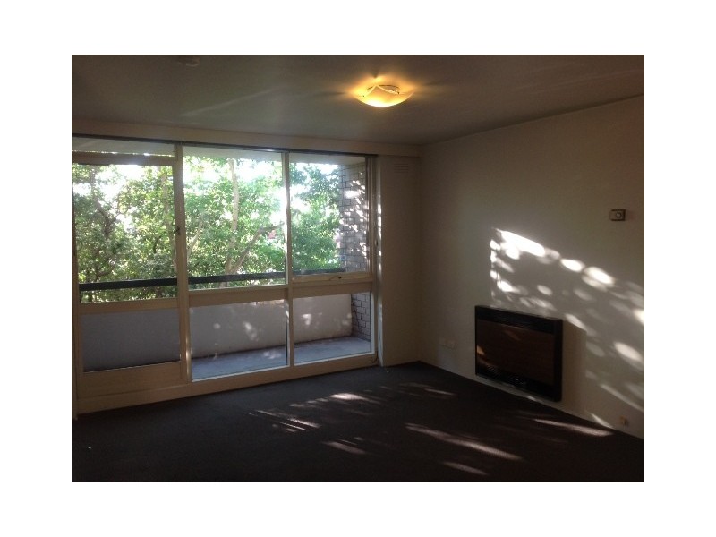 6/1072 Whitehorse Road, Box Hill VIC 3128