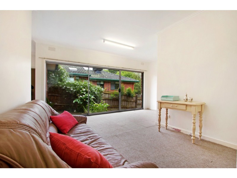 41 Sweetland Road, Box Hill VIC 3128