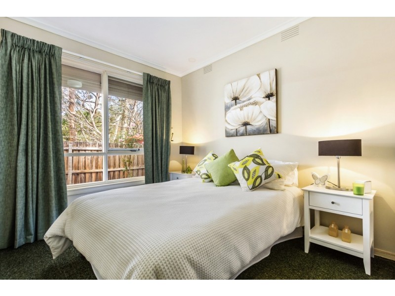 5/17 Kingsley Crescent, Mont Albert VIC 3127