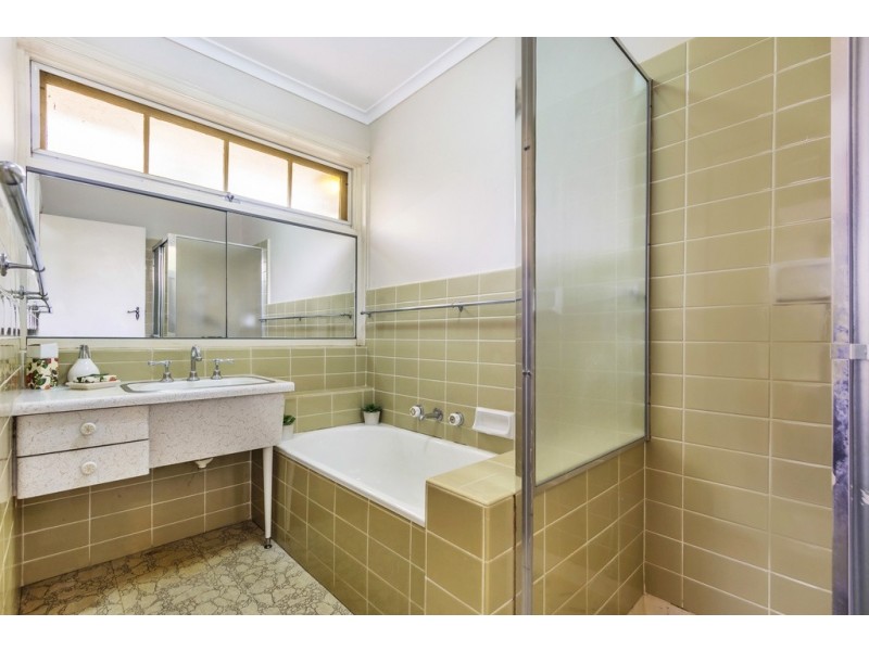 5/17 Kingsley Crescent, Mont Albert VIC 3127