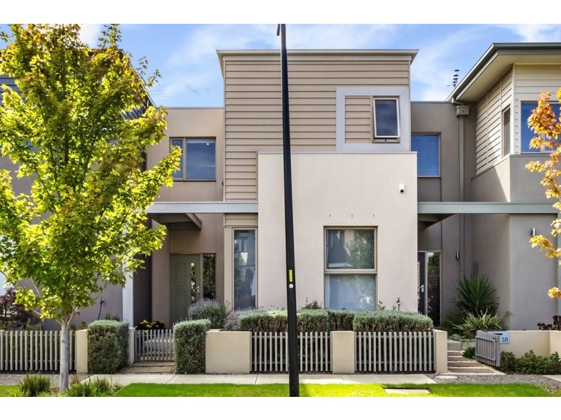40 Brown Ave, Ascot Vale VIC 3032