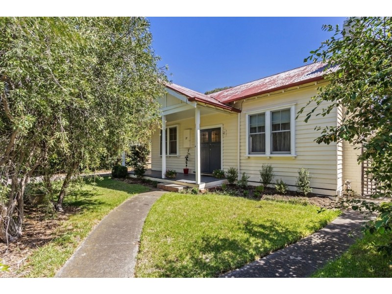 27 Acacia Street, Box Hill VIC 3128