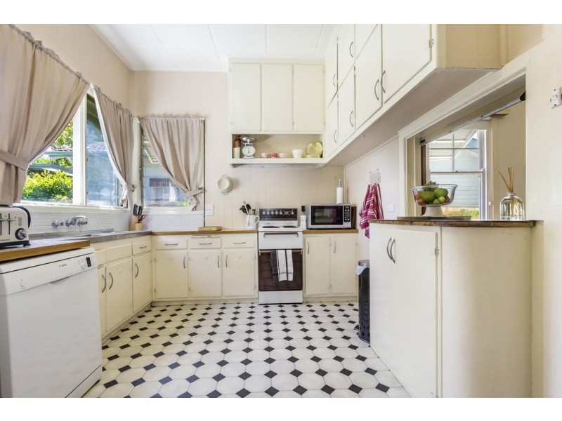 27 Acacia Street, Box Hill VIC 3128