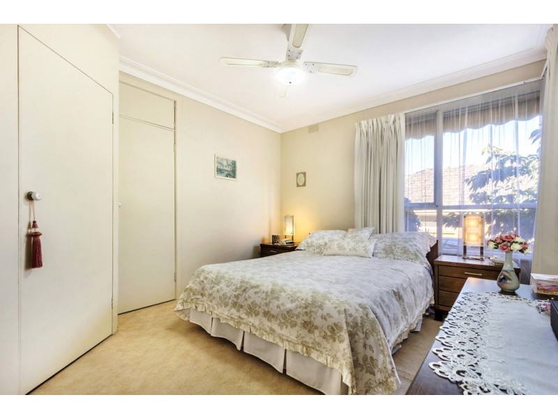 22 Ballantyne Street, Burwood East VIC 3151