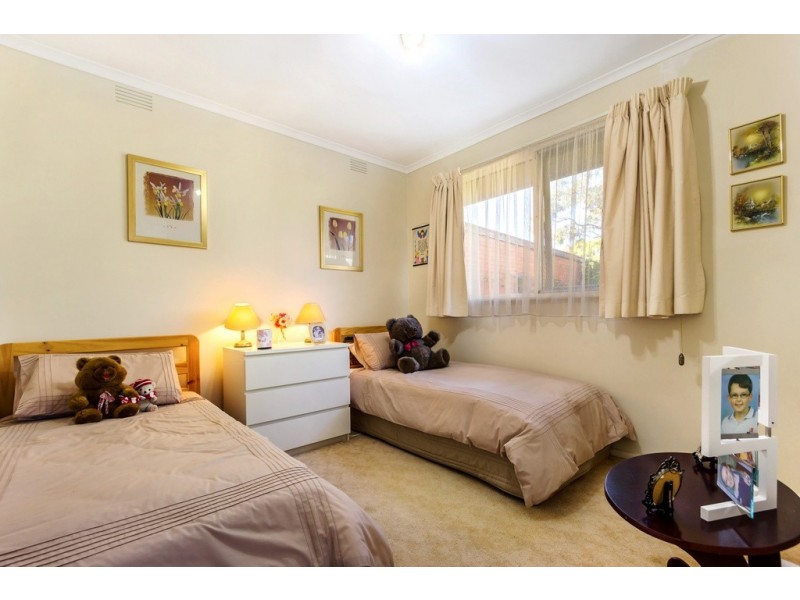 22 Ballantyne Street, Burwood East VIC 3151