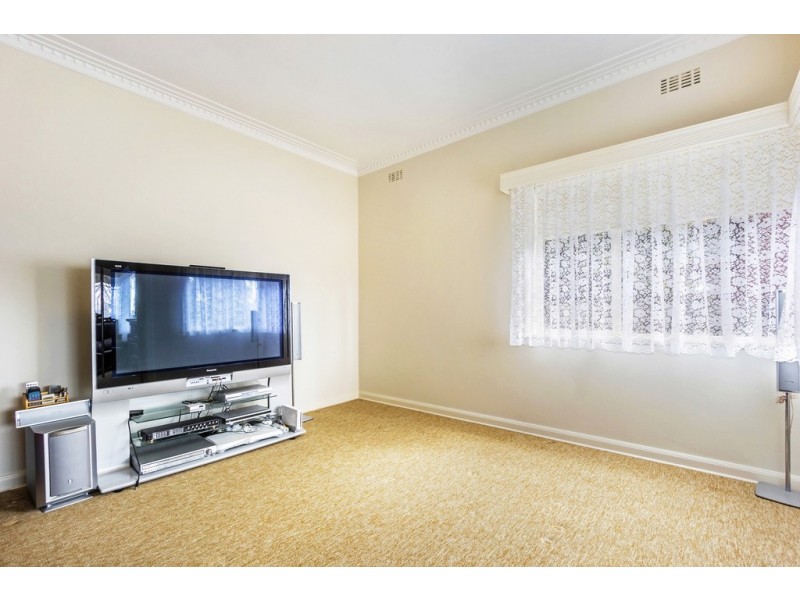 12 Jenner Street, Blackburn South VIC 3130